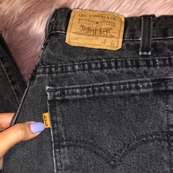 550 I’m relaxed vintage Levi’s mom jeans - Picture 2 of 3